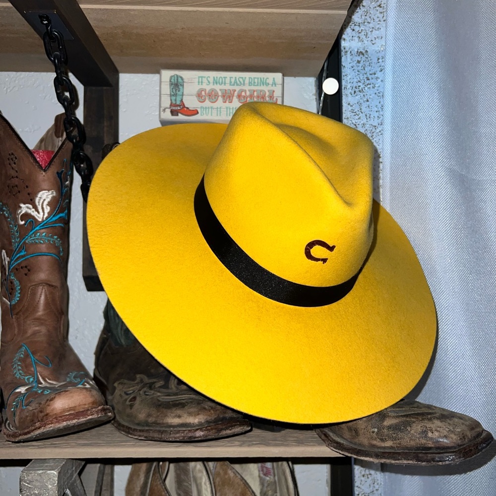 Charlie 1 Horse Hat-Mustard💛